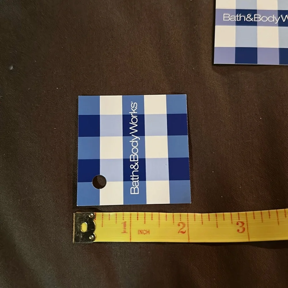 Bath & Body Works Small Gingham Gift Tags
